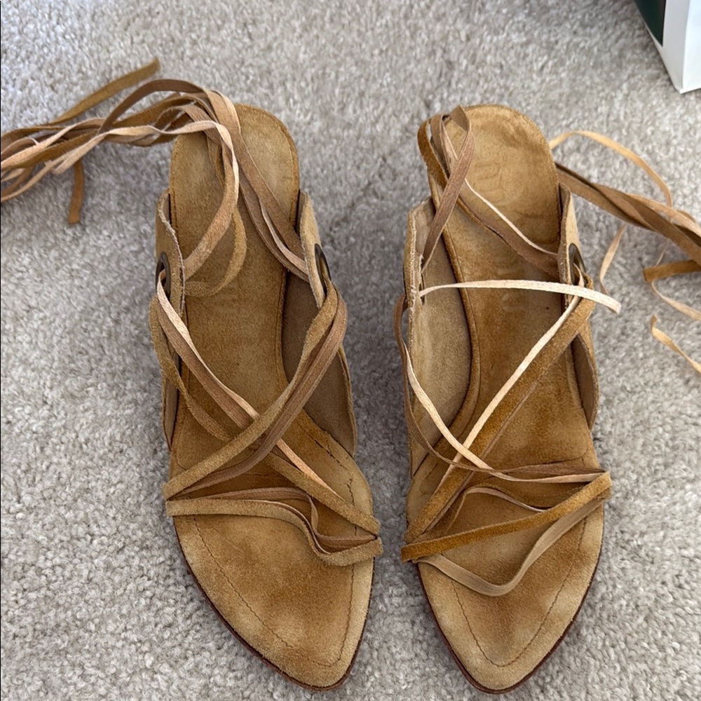 MIU MIU suede lace up size 9